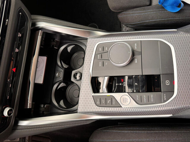 BMW 420 Gran Coupe 420i Gran CoupÃ© M Sport AHK HUD Ha/Ka Kamera 18 Sportpaket Navi LED Klima Aktivlenkung PDC Ansicht 12 für Fahrzeugdetailseite