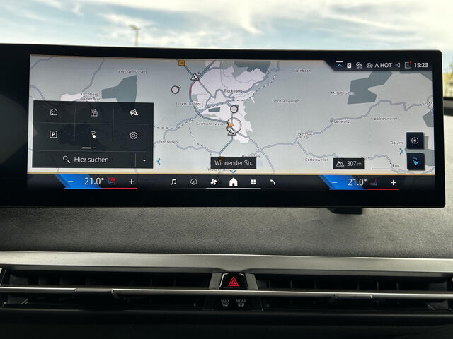 BMW iX x45 M Sport Pro ACC IntAktivL.Sitzbel.360°AHK Sportpaket Bluetooth HUD Navi LED Klima Aktivlenku Ansicht 15 für Fahrzeugdetailseite