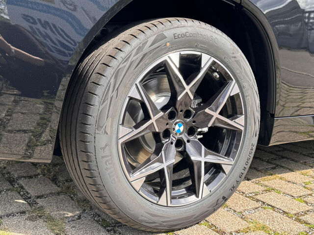 BMW X3 x30e M Sport ACC HUD PanoD.Kamera Ha/Ka.AHK Sportpaket Bluetooth Navi LED Klima Aktivlenkung Stan Ansicht 15 für Fahrzeugdetailseite