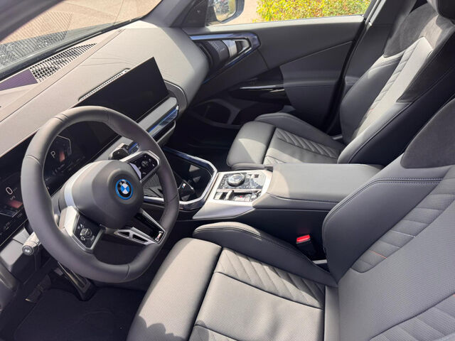 BMW X3 x30e M Sport ACC HUD PanoD.Kamera Ha/Ka.AHK Sportpaket Bluetooth Navi LED Klima Aktivlenkung Stan Ansicht 9 für Fahrzeugdetailseite