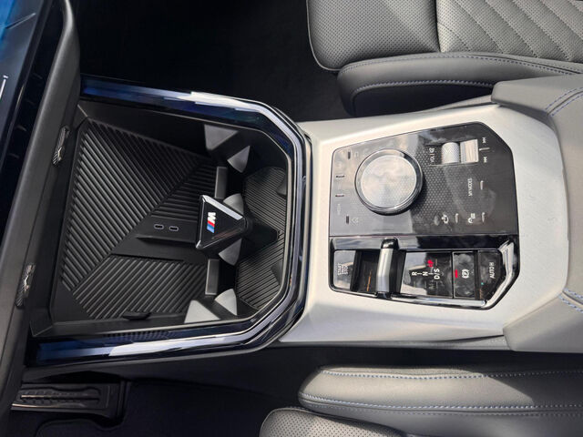 BMW X3 x30e M Sport Iconic HUD PanoD.Ha/Ka.AHK 20 Sportpaket Bluetooth Navi LED Klima Aktivlenkung Stand Ansicht 12 für Fahrzeugdetailseite