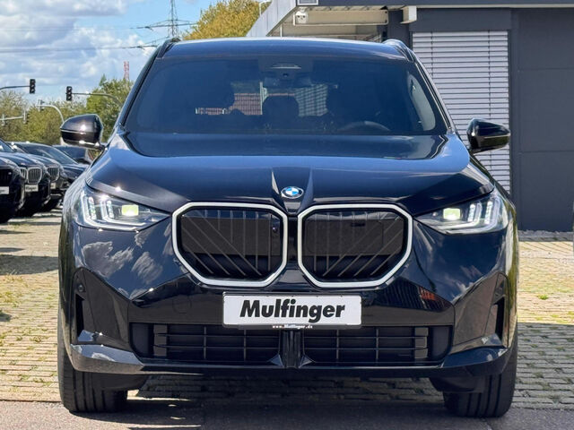 BMW X3 x20d M Sport Iconic HUD PanoD.Kamera AHK 20 Sportpaket Bluetooth Navi LED Klima Aktivlenkung PDC Ansicht 4 für Fahrzeugdetailseite
