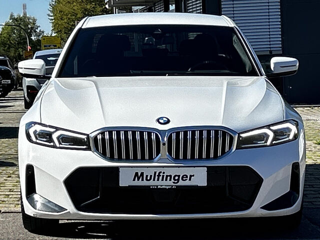 BMW 320 i M Sport HUD ACC SurView.LiveProf.HiFi 18 Sportpaket Bluetooth Navi LED Klima Aktivlenkung PDC e Ansicht 4 für Fahrzeugdetailseite