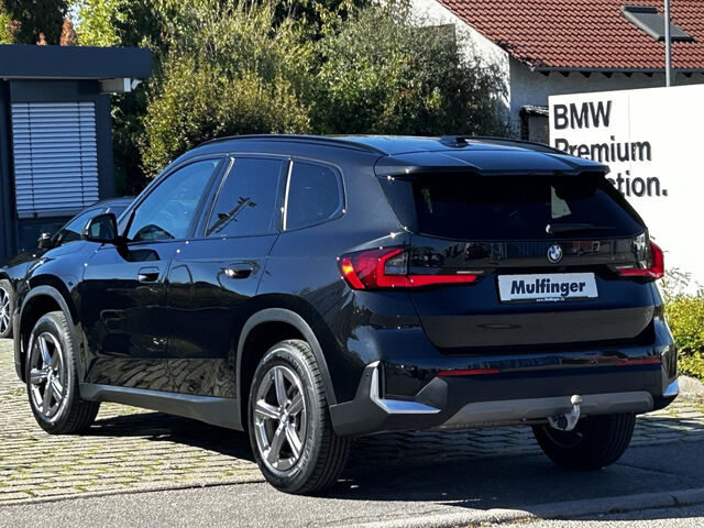 BMW X1 s20i HUD ACC SurView.LiveProf.Sitzh.KomfZ.AHK Bluetooth Navi LED Klima PDC el. Fenster Ansicht 8 für Fahrzeugdetailseite