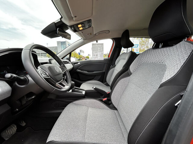 RENAULT Clio E-Tech145 Evolution Navi Klima Tempomat PDC Bluetooth LED Einparkhilfe el. Fenster Ansicht 10 für Fahrzeugdetailseite