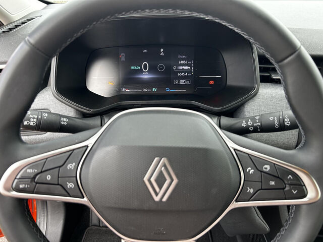 RENAULT Clio E-Tech145 Evolution Navi Klima Tempomat PDC Bluetooth LED Einparkhilfe el. Fenster Ansicht 13 für Fahrzeugdetailseite