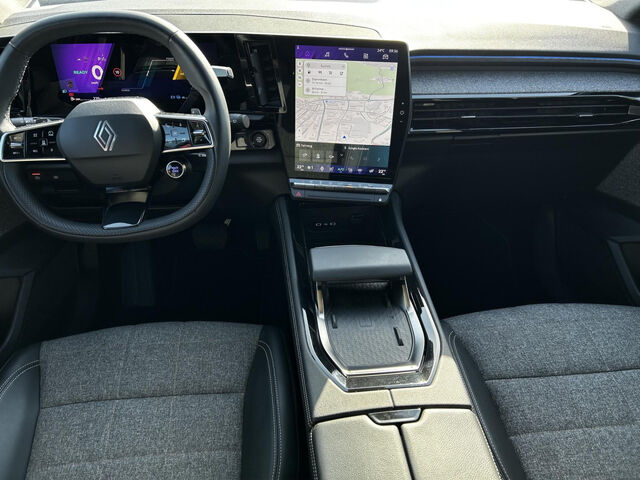 RENAULT Espace E-Tech 200 Techno 7-Sitz.Massage Pano.ACC Bluetooth Navi LED Klima Einparkhilfe el. Fenster Ansicht 12 für Fahrzeugdetailseite