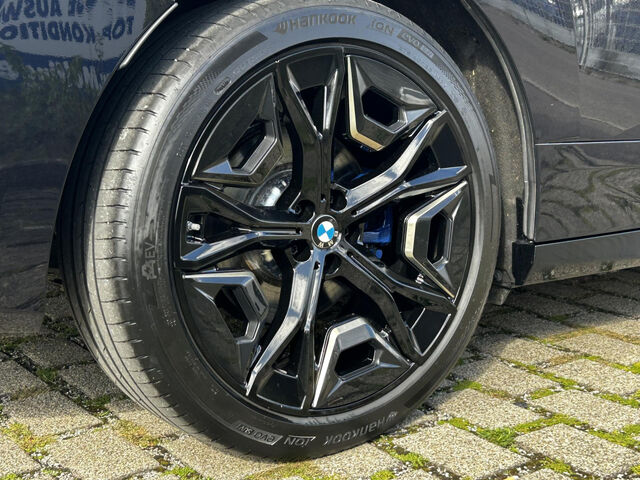 BMW iX x45 M Sport ACC IntAktivL.Sitzbel.Sky 360°AHK Sportpaket Bluetooth HUD Navi LED Klima Aktivlenku Ansicht 9 für Fahrzeugdetailseite
