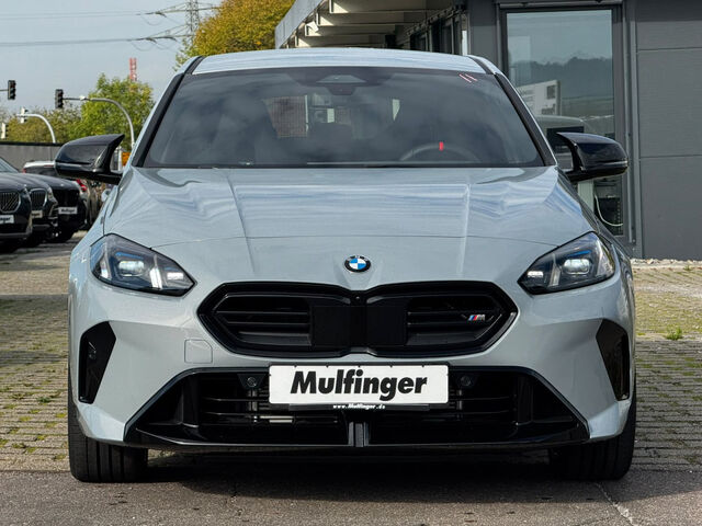 BMW M135 xDr. DrivAss Navi Kamera PA. Ha/Ka 19 Sportpaket LED Klima PDC el. Fenster Ansicht 4 für Fahrzeugdetailseite