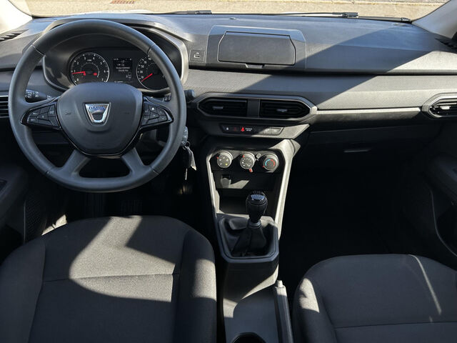 DACIA Jogger TCe110 Essential DAB LED Klima 8-Fach Bluetooth el. Fenster Ansicht 12 für Fahrzeugdetailseite