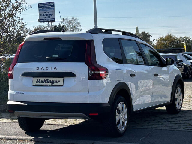 DACIA Jogger TCe110 Essential DAB LED Klima 8-Fach Bluetooth el. Fenster Ansicht 8 für Fahrzeugdetailseite