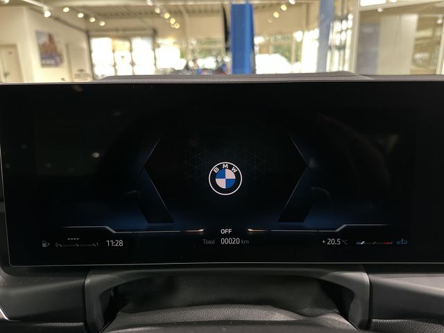 BMW 220 i CoupÃ© M Pro ACC Ad-LED SuView H/K AHK 19 Sportpaket Bluetooth HUD Navi Klima Aktivlenkung PD Ansicht 14 für Fahrzeugdetailseite
