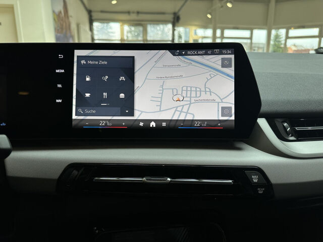 BMW 216 Active Tourer 216i Active Tourer Live+ RFK LED PanoD. Sitzhzg. Navi Klima PDC el. Fenster Ansicht 12 für Fahrzeugdetailseite