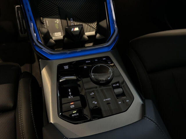 BMW X3 M50 xDrive ACC AHK Ha/Ka SurView. Sitzbel.21 Sportpaket Bluetooth HUD Navi LED Vollleder Klima Ak Ansicht 15 für Fahrzeugdetailseite