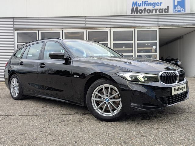 BMW 320 e T. Live-Widescreen DAB Sitzheizung LED PDC Bluetooth Navi Klima Standhzg el. Fenster Ansicht 4 für Fahrzeugdetailseite