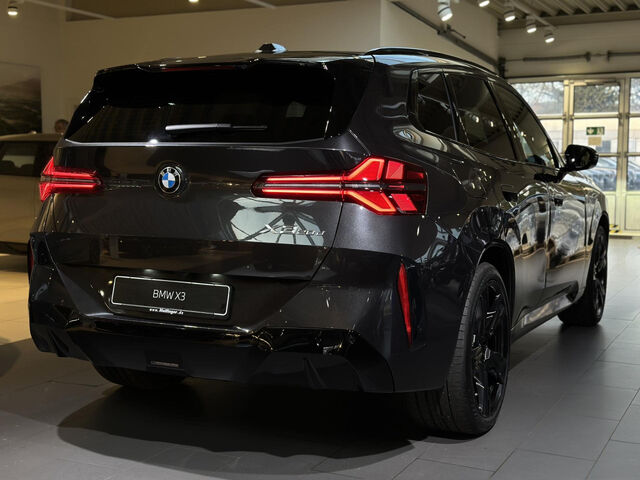 BMW X3 20d xD. M Sport Pro ACC Ha/Ka AHK SurView. 21 Sportpaket Bluetooth HUD Navi LED Vollleder Klima A Ansicht 6 für Fahrzeugdetailseite