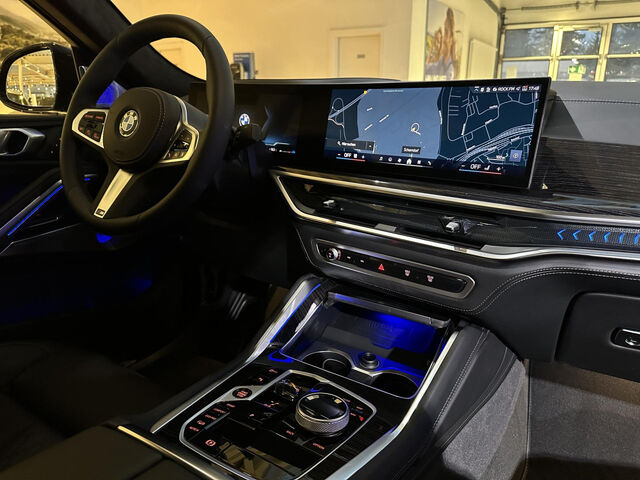 BMW X6 xDrive40d M Sport Pro Bowers Massage AHK 22 Sportpaket Bluetooth HUD Navi LED Vollleder Klima Akt Ansicht 10 für Fahrzeugdetailseite