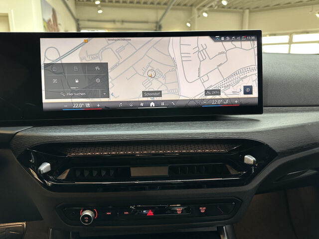 BMW 320 d xD. M Sport Pro ACC HUD AHK Ha/Ka GlasD. 19 Sportpaket Bluetooth Navi LED Klima Aktivlenkung St Ansicht 14 für Fahrzeugdetailseite