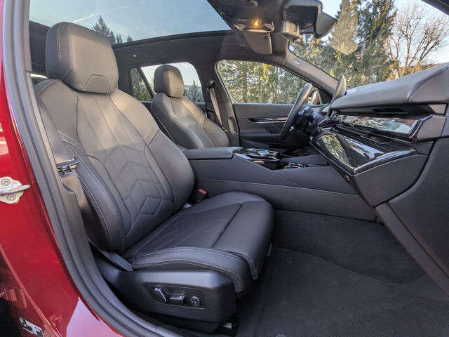 BMW 540 d xDr.M Sport Pro IntAktivL.PanoDach 360Â° AHK Sportpaket Bluetooth HUD Navi LED Vollleder Klim Ansicht 11 für Fahrzeugdetailseite