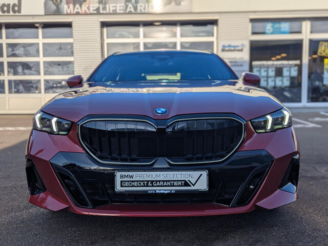 BMW 540 d xDr.M Sport Pro IntAktivL.PanoDach 360Â° AHK Sportpaket Bluetooth HUD Navi LED Vollleder Klim Ansicht 3 für Fahrzeugdetailseite