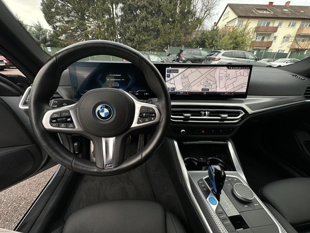 BMW i4 e35 GC M Sport ACC SuView.LiveProf.DAB Memory Sportpaket Bluetooth Navi LED Klima Standhzg PDC el Ansicht 14 für Fahrzeugdetailseite
