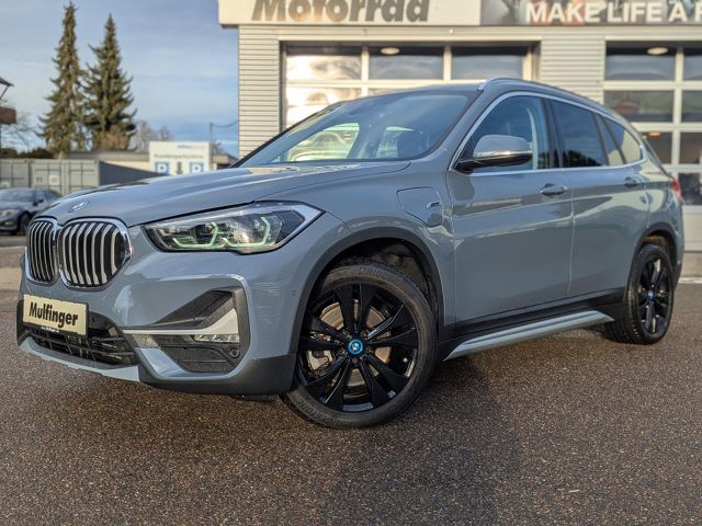 BMW X1 x25e xLine HUD ACC Kamera PanoD.Memory Navi+ Bluetooth LED Klima PDC el. Fenster Ansicht 2 für Fahrzeugdetailseite
