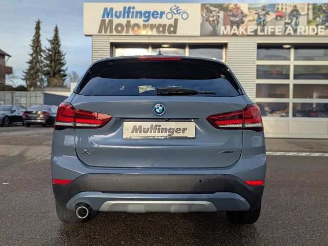 BMW X1 x25e xLine HUD ACC Kamera PanoD.Memory Navi+ Bluetooth LED Klima PDC el. Fenster Ansicht 8 für Fahrzeugdetailseite