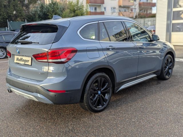 BMW X1 x25e xLine HUD ACC Kamera PanoD.Memory Navi+ Bluetooth LED Klima PDC el. Fenster Ansicht 9 für Fahrzeugdetailseite