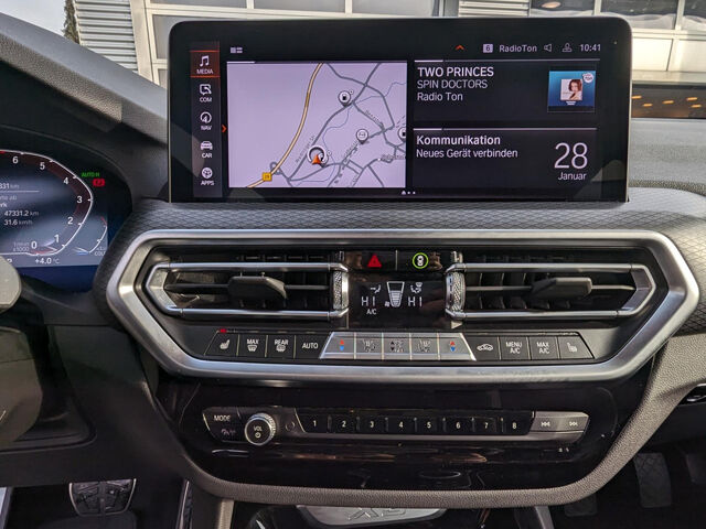 BMW X3 x30i M Sport LiveProf.Kamera PanoDach AHK 19 Sportpaket Bluetooth Navi LED Klima Aktivlenkung PDC Ansicht 11 für Fahrzeugdetailseite