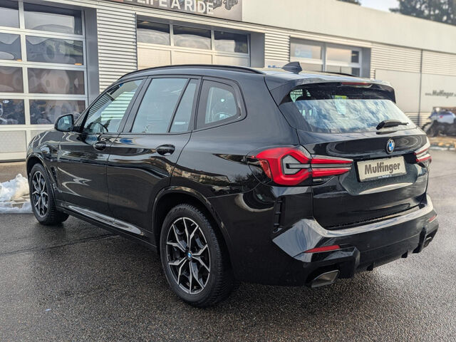 BMW X3 x30i M Sport LiveProf.Kamera PanoDach AHK 19 Sportpaket Bluetooth Navi LED Klima Aktivlenkung PDC Ansicht 7 für Fahrzeugdetailseite
