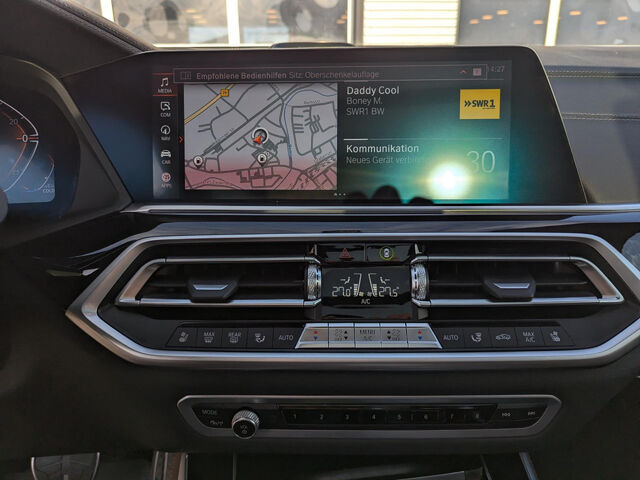 BMW X5 x30d M Sport ACC Pano.Laser Sitzbel.P+ AHK21 Sportpaket Bluetooth HUD Navi Vollleder Klima PDC el Ansicht 8 für Fahrzeugdetailseite