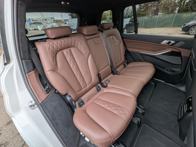 BMW X7 x40i M Sport IntAktivL.Standh.KomfS.Soft AHK Sportpaket Bluetooth HUD Navi LED Vollleder Klima Lu Ansicht 12 für Fahrzeugdetailseite