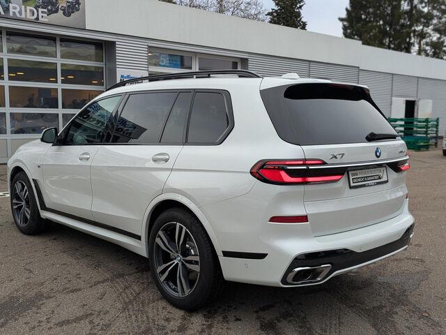 BMW X7 x40i M Sport IntAktivL.Standh.KomfS.Soft AHK Sportpaket Bluetooth HUD Navi LED Vollleder Klima Lu Ansicht 7 für Fahrzeugdetailseite
