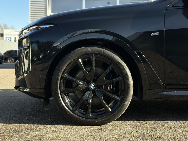 BMW X7 x40d M Sport Pro ACC SkyLounge Standh.AHK 22 Sportpaket Bluetooth HUD Navi LED Vollleder Klima Lu Ansicht 10 für Fahrzeugdetailseite