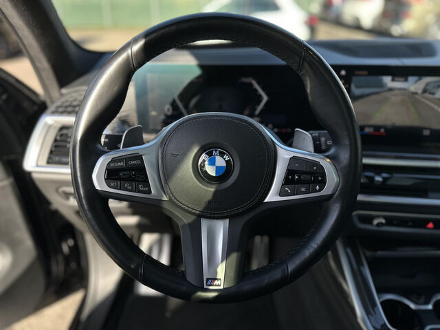 BMW X7 x40d M Sport Pro ACC SkyLounge Standh.AHK 22 Sportpaket Bluetooth HUD Navi LED Vollleder Klima Lu Ansicht 14 für Fahrzeugdetailseite