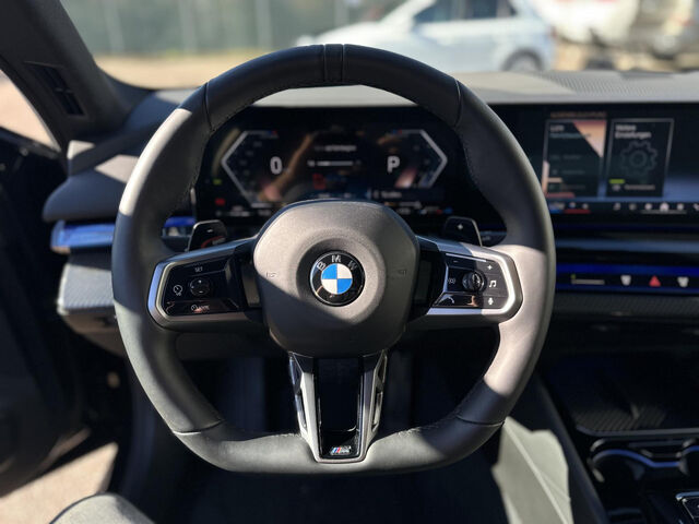 BMW 540 d xDr.M Sport ACC SuView Sitzbel.B+W.AHK 20 Sportpaket Bluetooth HUD Navi LED Vollleder Klima PDC Ansicht 13 für Fahrzeugdetailseite