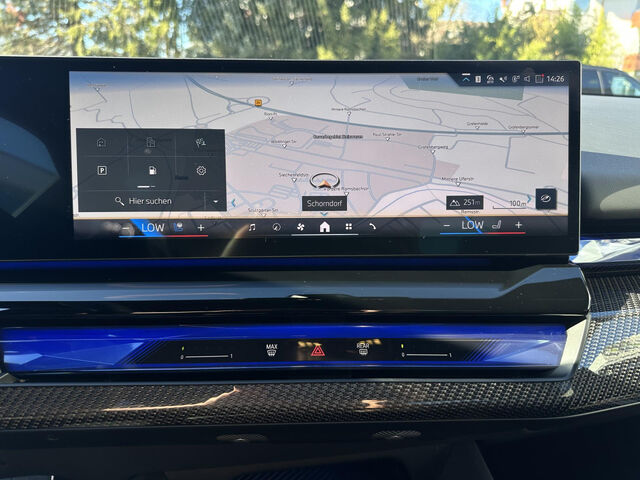 BMW 540 d xDr.M Sport ACC SuView Sitzbel.B+W.AHK 20 Sportpaket Bluetooth HUD Navi LED Vollleder Klima PDC Ansicht 15 für Fahrzeugdetailseite