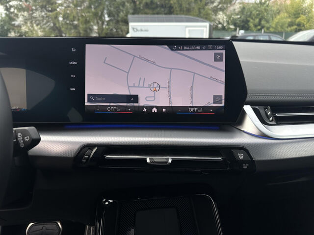 BMW X1 x23i M Sport ACC Kamera Aktivsitz KomfZ.Ha/Ka Sportpaket Bluetooth Navi LED Vollleder Klima PDC e Ansicht 15 für Fahrzeugdetailseite
