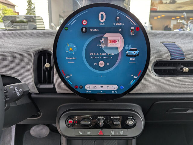 MINI Cooper S Favoured Trim HUD Navi Kamera PanoD H/K Bluetooth Head Up Display LED Vollleder Klima Einpa Ansicht 14 für Fahrzeugdetailseite