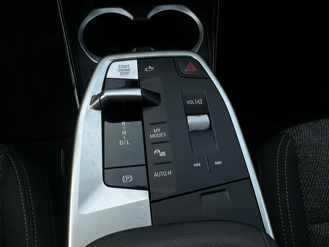BMW X1 s18i Ad-LED Kamera Widescreen HiFi KomfZ.18 Bluetooth Navi Klima PDC el. Fenster Ansicht 15 für Fahrzeugdetailseite