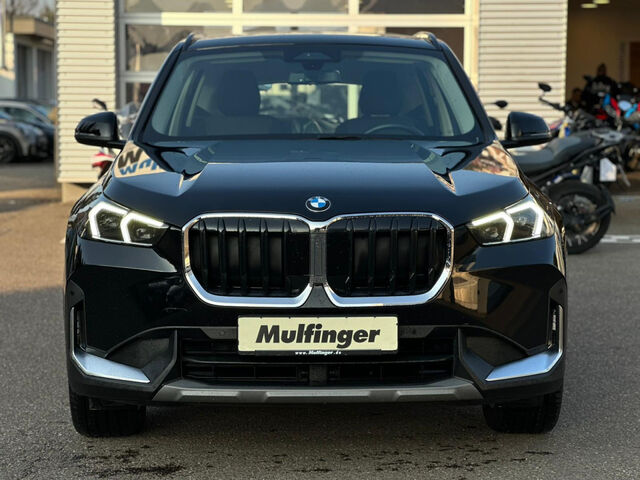 BMW X1 s18i Ad-LED Kamera Widescreen HiFi KomfZ.18 Bluetooth Navi Klima PDC el. Fenster Ansicht 3 für Fahrzeugdetailseite