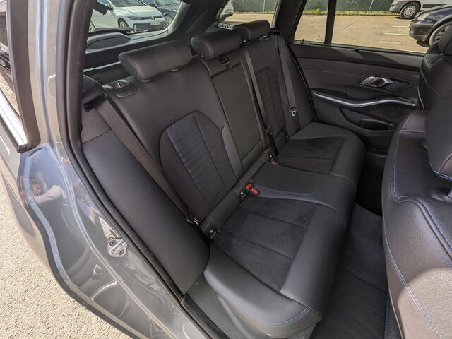 BMW 330 d T.M Sport ACC Live-Navi-Curved HiFi AHK 19 Sportpaket Bluetooth LED Klima Aktivlenkung PDC el. Ansicht 12 für Fahrzeugdetailseite