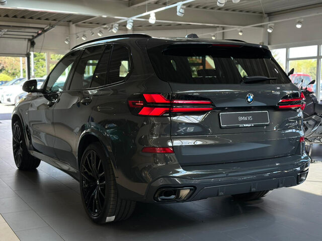 BMW X5 xDr.30d M Sport Pro Sitzbel. PanoD. Ha/Ka 22 Sportpaket Bluetooth HUD Navi LED Vollleder Klima Ak Ansicht 4 für Fahrzeugdetailseite