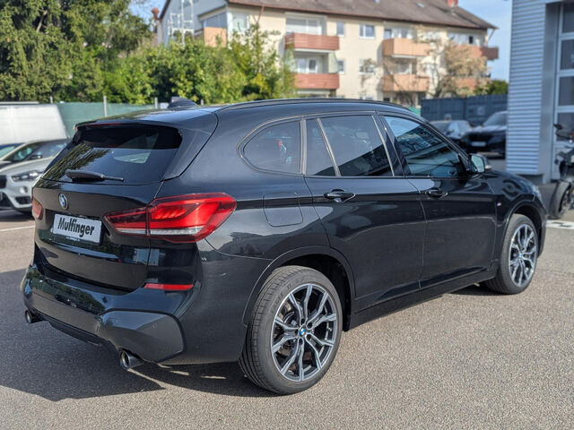 BMW X1 xDrive20i M Sport HUD ACC Kamera HiFi Navi19 Sportpaket Bluetooth Navi LED Klima Aktivlenkung PDC Ansicht 9 für Fahrzeugdetailseite