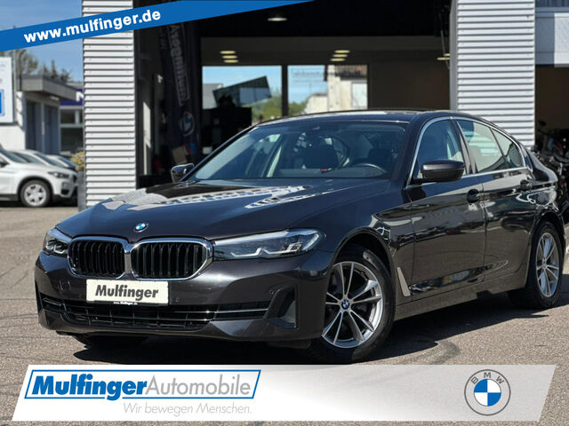 BMW 520 d Sports.LivePro.DrivAss.Kamera Sitzh.DAB 18 Bluetooth Navi LED Vollleder Klima PDC el. Fenster Ansicht 1 für Fahrzeugdetailseite