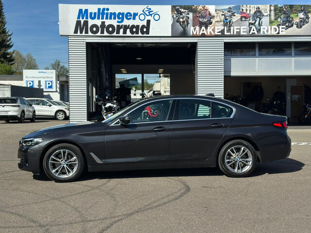 BMW 520 d Sports.LivePro.DrivAss.Kamera Sitzh.DAB 18 Bluetooth Navi LED Vollleder Klima PDC el. Fenster Ansicht 5 für Fahrzeugdetailseite
