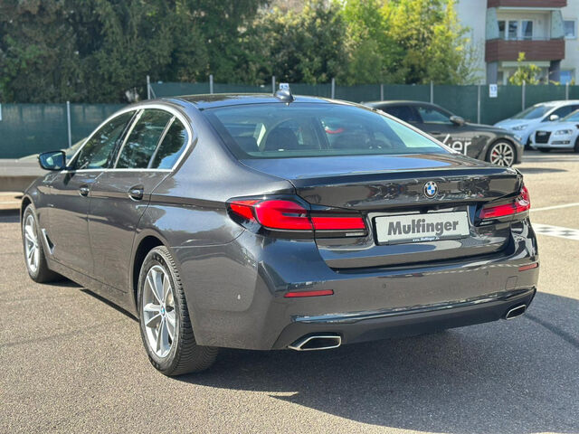 BMW 520 d Sports.LivePro.DrivAss.Kamera Sitzh.DAB 18 Bluetooth Navi LED Vollleder Klima PDC el. Fenster Ansicht 7 für Fahrzeugdetailseite