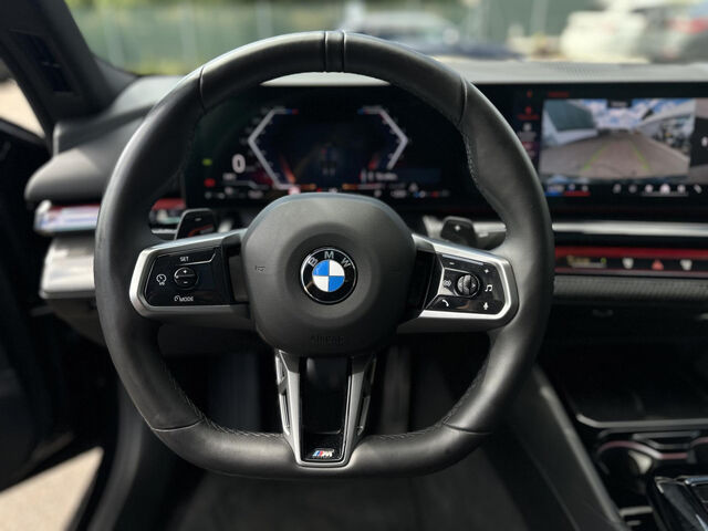 BMW 520 d M Sport PanoD.Standh.SuView.Sitzebl.ACC 20 Sportpaket Bluetooth HUD Navi LED Vollleder Klima St Ansicht 14 für Fahrzeugdetailseite