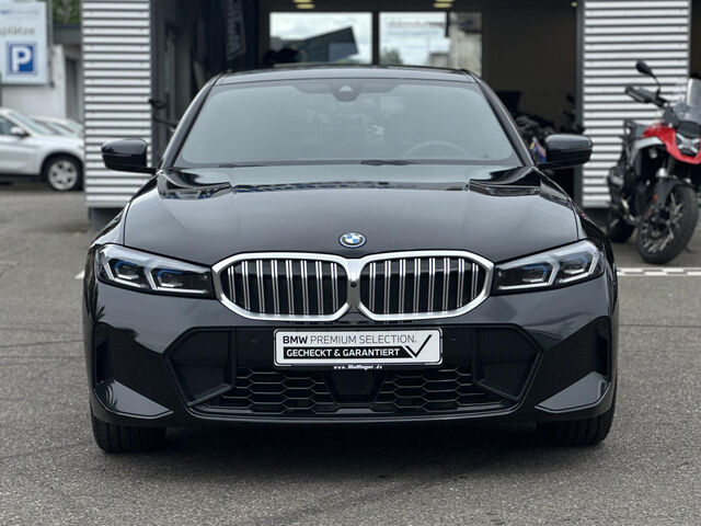 BMW 330 e xDr.M Sport Leder HUD ACC SurView HiFi 19 Sportpaket Bluetooth Navi LED Vollleder Klima Aktivle Ansicht 4 für Fahrzeugdetailseite