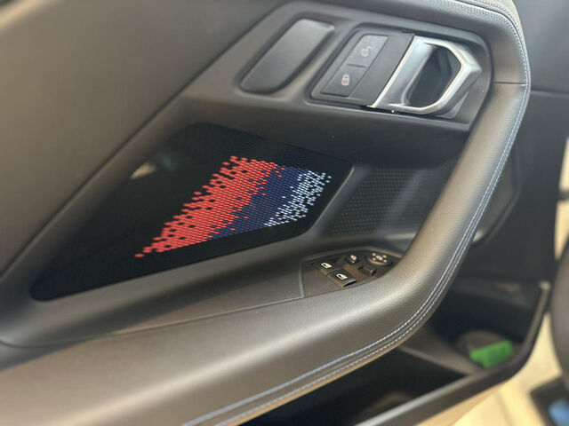 BMW M2 CoupÃ© Live+ Parking-/Driving Assistant HiFi Sportpaket Bluetooth Navi LED Klima PDC el. Fenste Ansicht 15 für Fahrzeugdetailseite